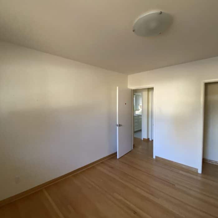 16calgary.haysboro.primarysuite.renovation.before