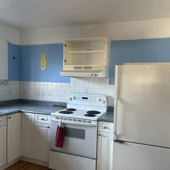 2calgary.haysboro.kitchen.renovation.before