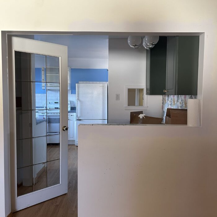 8calgary.haysboro.kitchen.renovation.before